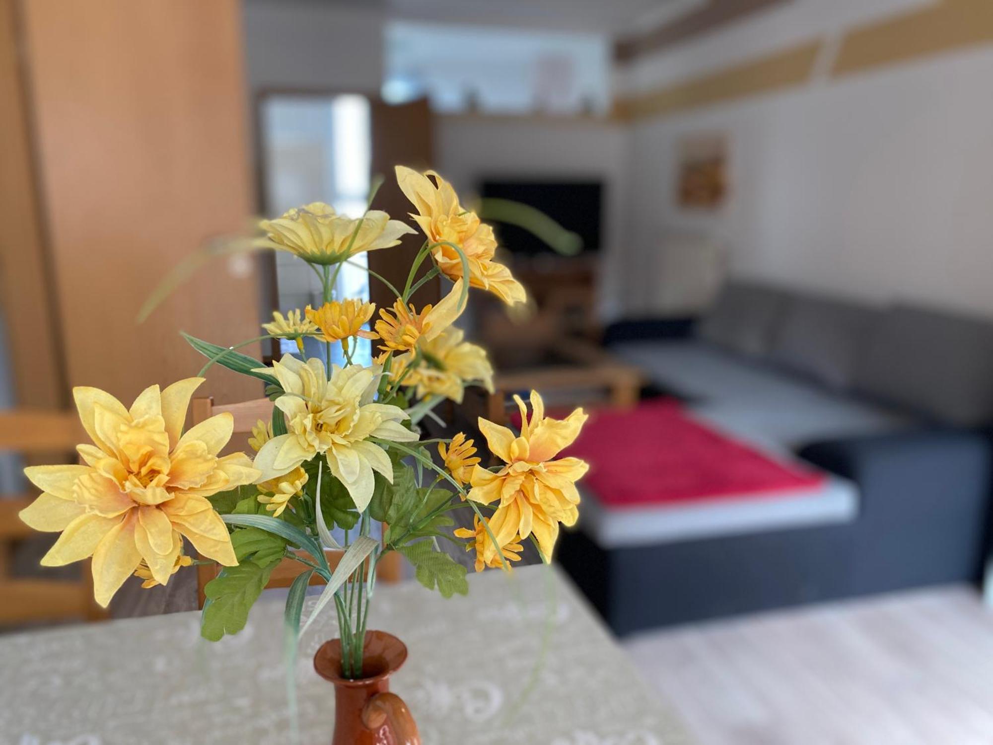 Ferienwohnung Weisskopf Alkersleben Esterno foto