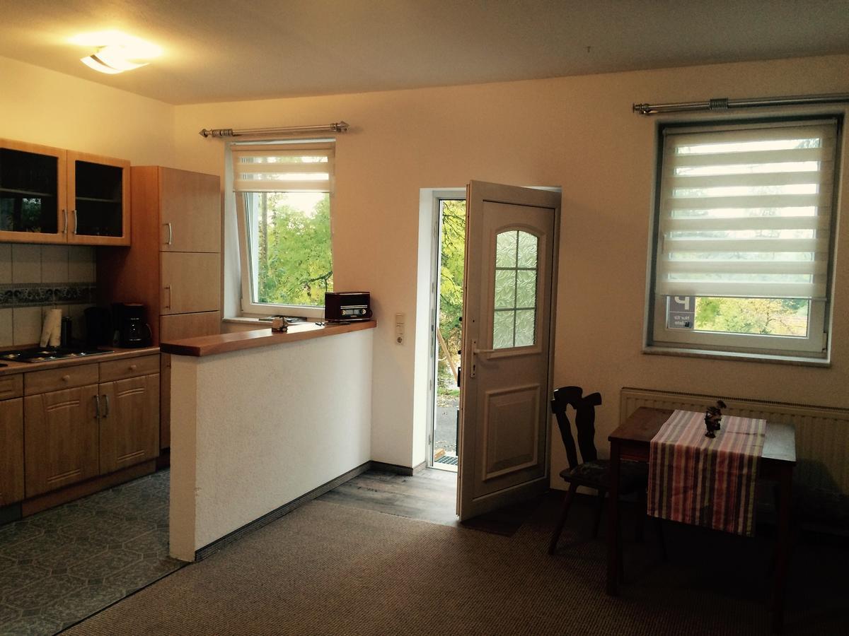 Ferienwohnung Weisskopf Alkersleben Esterno foto