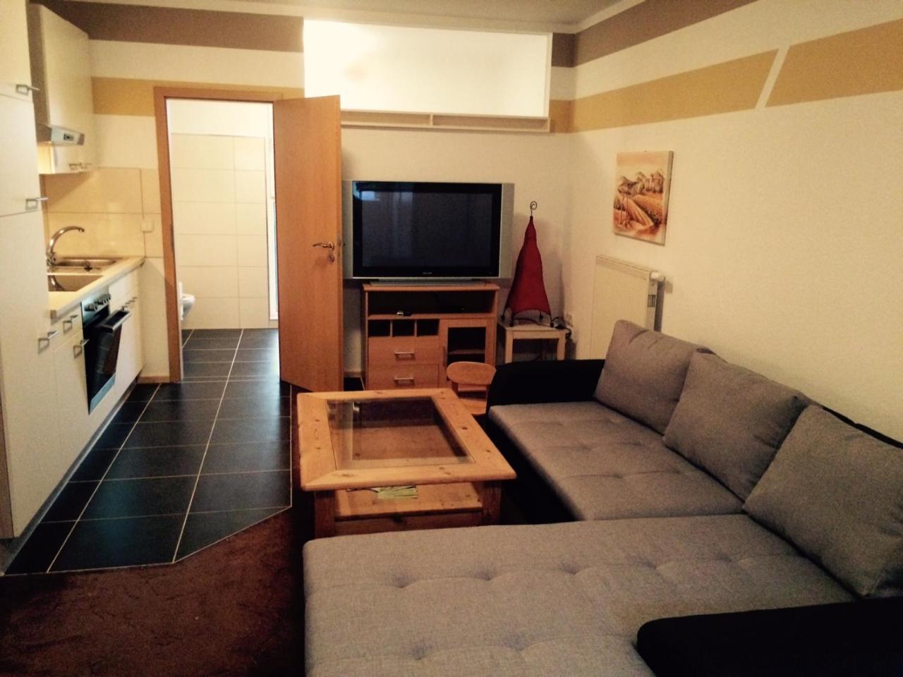 Ferienwohnung Weisskopf Alkersleben Esterno foto